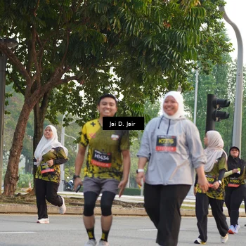 Runner Photo 6794738