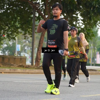 Runner Photo 6794759