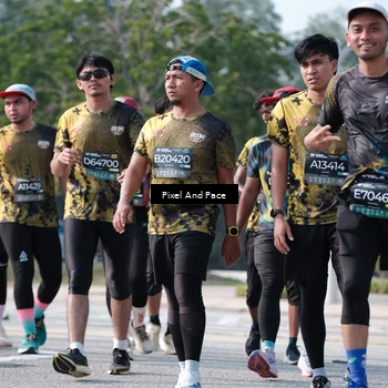Runner Photo 6794761