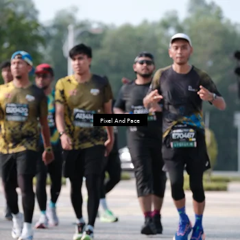 Runner Photo 6794778