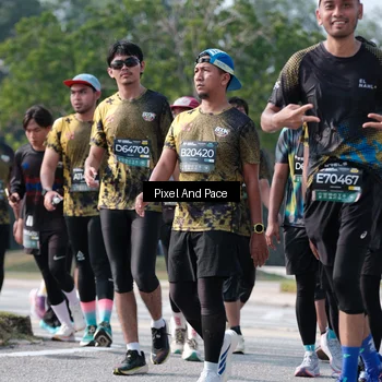Runner Photo 6794787