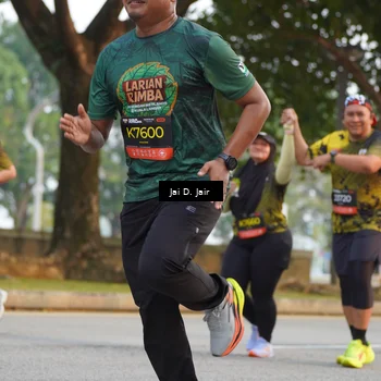 Runner Photo 6794792