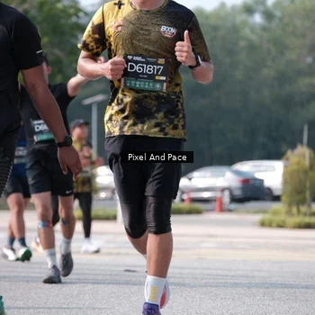 Runner Photo 6794811