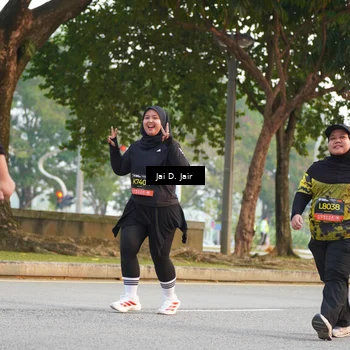 Runner Photo 6794861