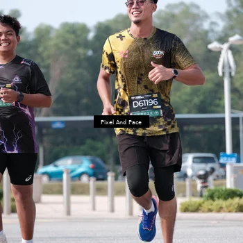 Runner Photo 6794871