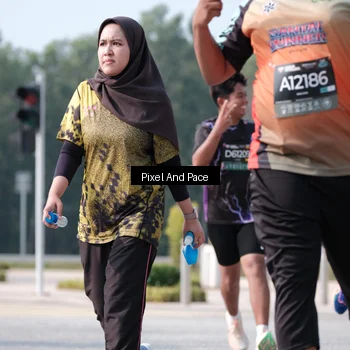 Runner Photo 6794886