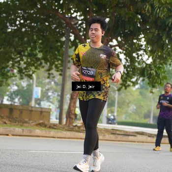Runner Photo 6794888