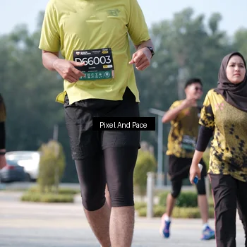 Runner Photo 6794892