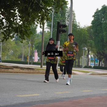 Runner Photo 6794909