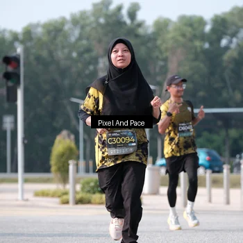 Runner Photo 6794931