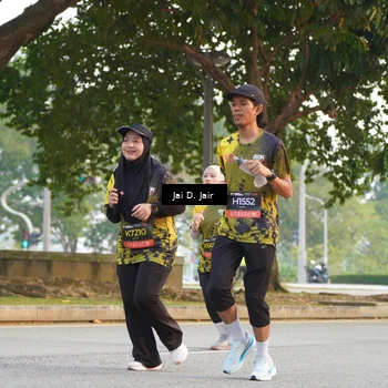 Runner Photo 6794933