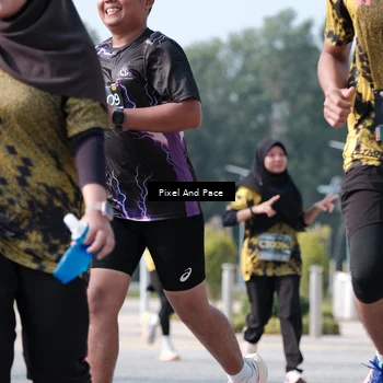 Runner Photo 6794935