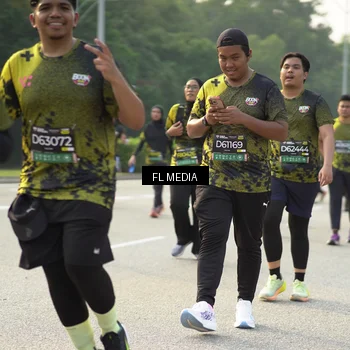 Runner Photo 6794938