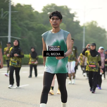 Runner Photo 6794970