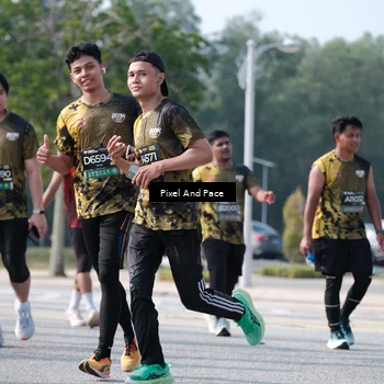 Runner Photo 6794974