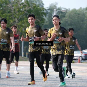 Runner Photo 6794975