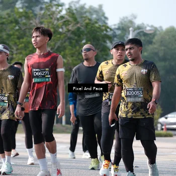 Runner Photo 6795031