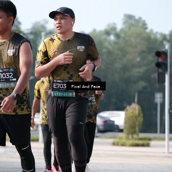 Runner Photo 6795056