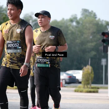 Runner Photo 6795059