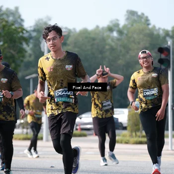 Runner Photo 6795140