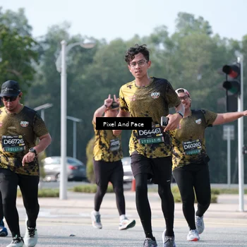Runner Photo 6795146