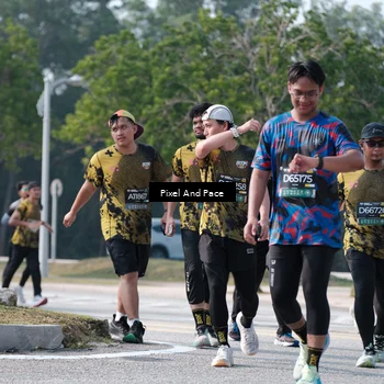 Runner Photo 6795165