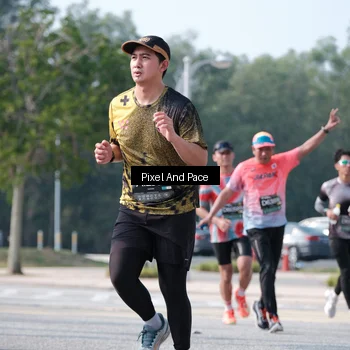 Runner Photo 6795193