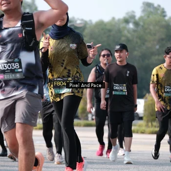Runner Photo 6795275