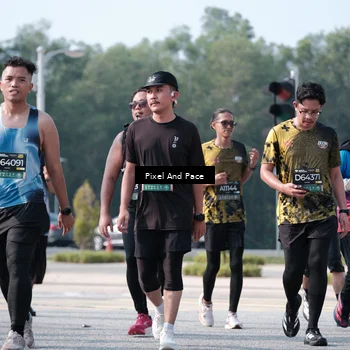 Runner Photo 6795278