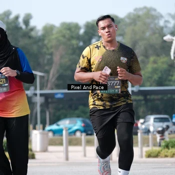 Runner Photo 6795319