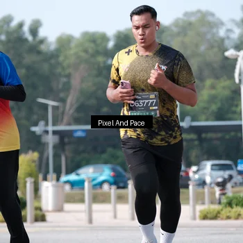 Runner Photo 6795342