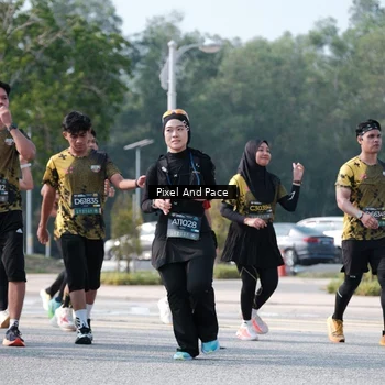 Runner Photo 6795481