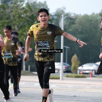 Runner Photo 6795533