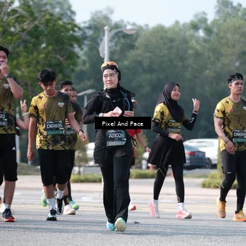 Runner Photo 6795566