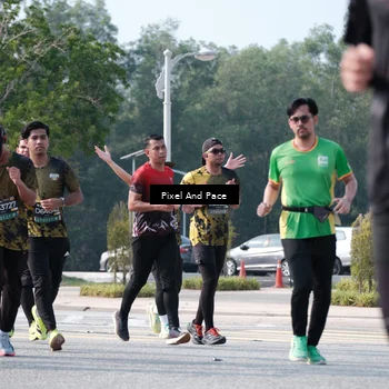 Runner Photo 6795574