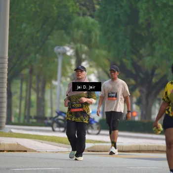 Runner Photo 6795609