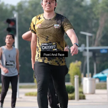 Runner Photo 6795666
