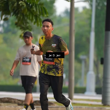 Runner Photo 6795670