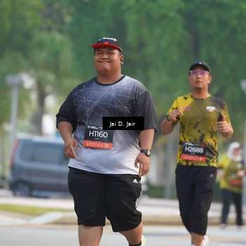 Runner Photo 6795683