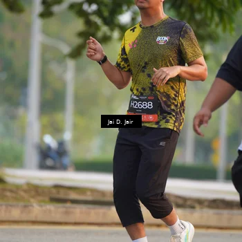 Runner Photo 6795697