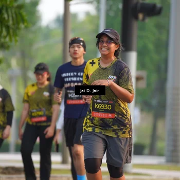 Runner Photo 6795705