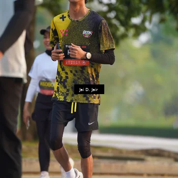 Runner Photo 6795724