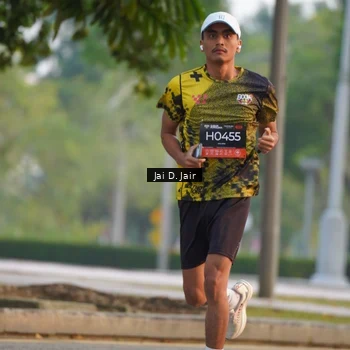 Runner Photo 6795776