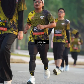 Runner Photo 6795796