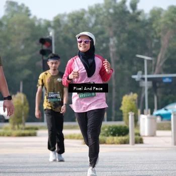 Runner Photo 6795801