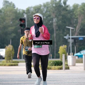 Runner Photo 6795805