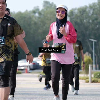 Runner Photo 6795813