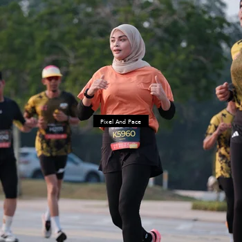 Runner Photo 6795839