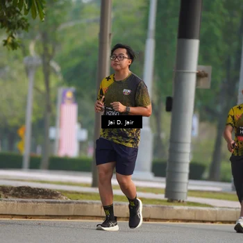 Runner Photo 6795873