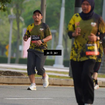 Runner Photo 6795895